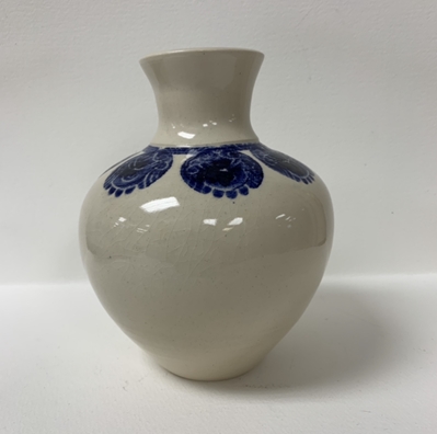 6-7" Handpainted/Sgraffito Cobalt Vase kristin law, cobalt vase, pottery, black belt, rural alabama pottery, clay bowl